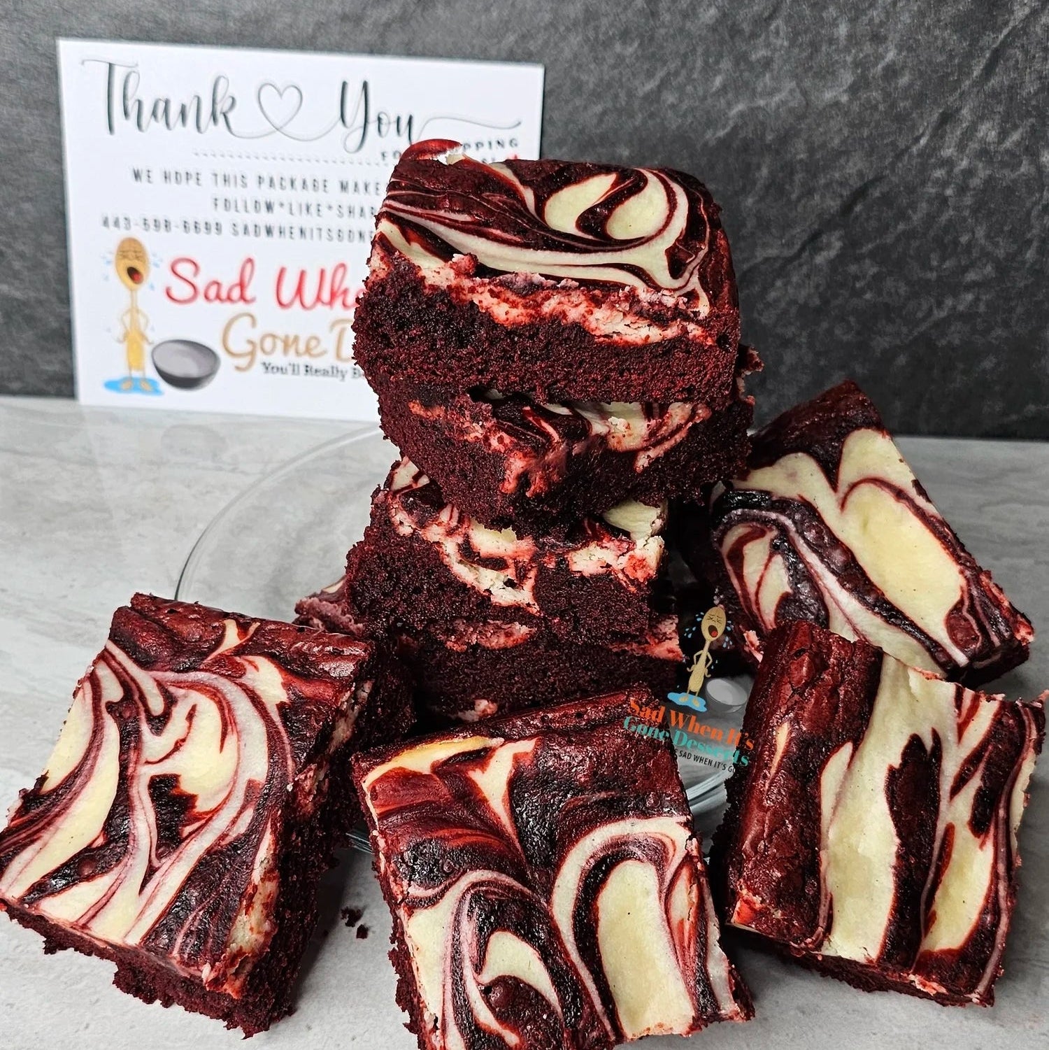 Red Velvet Cheesecake Brownies *12 pieces*